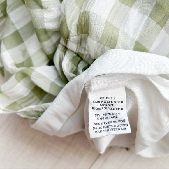 Green and white gingham cottagecore dress - Picture 11 of 11